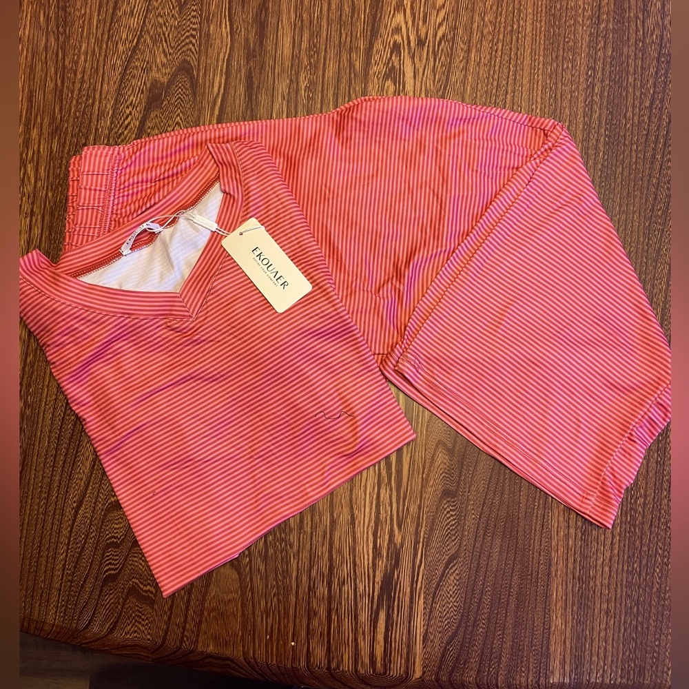 NWT Ekouaer Pajama Set Short Sleeve V-neck Top & Capri Pants w/Pockets, Size S